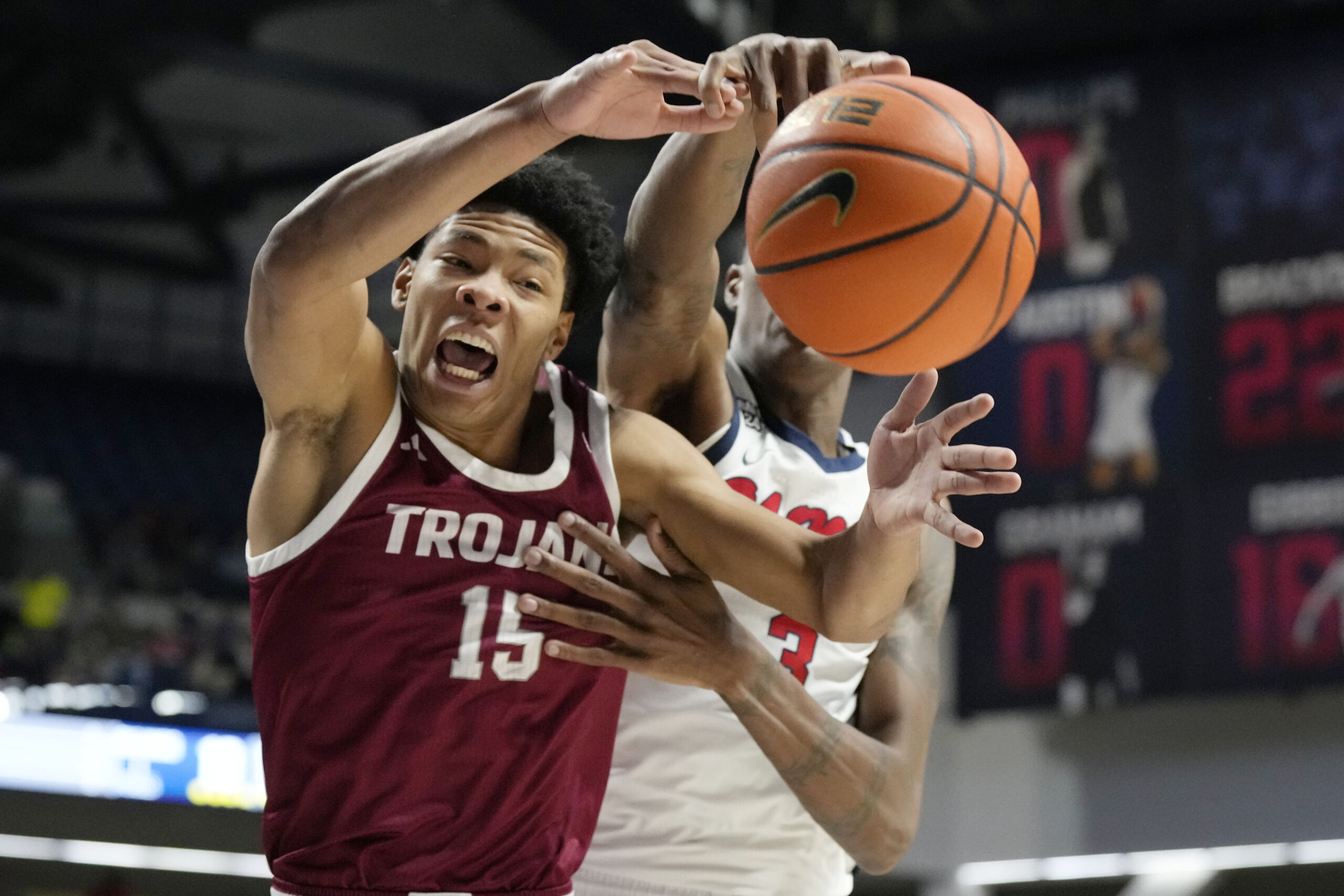 Jackson Fields will make WVU men's hoops debut, as Mountaineers host Mercyhurst